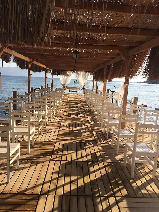 Meteor Beach Hotel Turgutreis 4*,